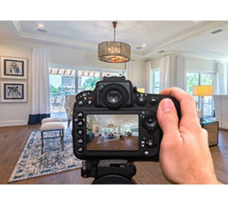 Real Estate Videography - What Is Best Camera Lens For Corporate Shoot